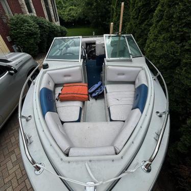 1989 Four Winns 18ft boat