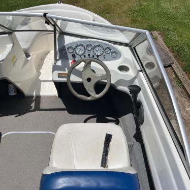 2005 Bayliner 175