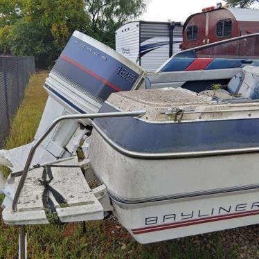 1990 Bayliner 19ft boat