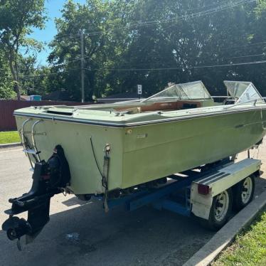 1971 Sea Ray 20ft boat