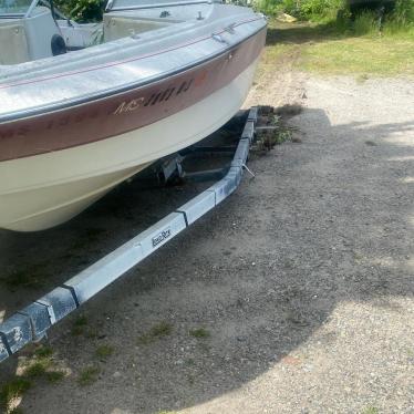 1989 Larson 17ft boat