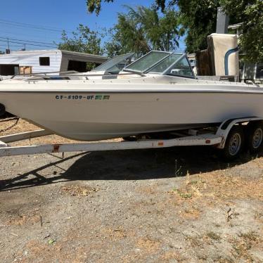 1991 Sea Ray 18ft boat