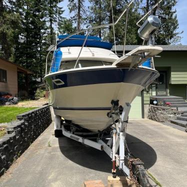 1984 Bayliner 28ft boat