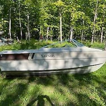 1984 Larson 17ft boat