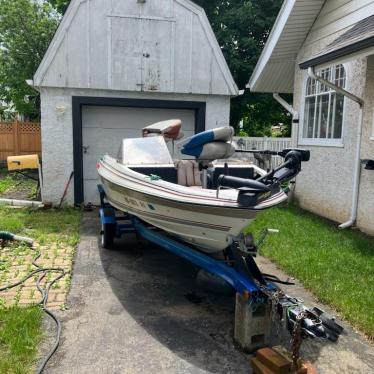 1985 Bayliner 14ft boat