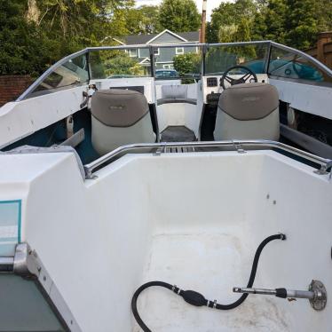 1990 Thompson 18ft boat