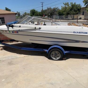 2006 Glastron 18ft boat