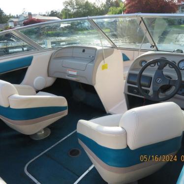 1994 Chaparral 1830