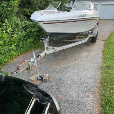 1999 Four Winns 18ft boat