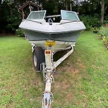 1988 Stingray 19ft boat