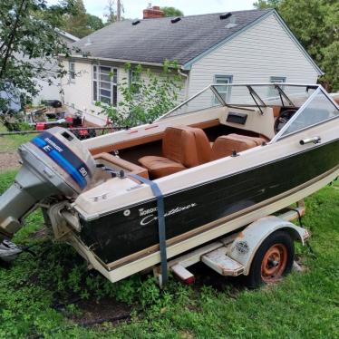 1982 Crestliner 16ft boat