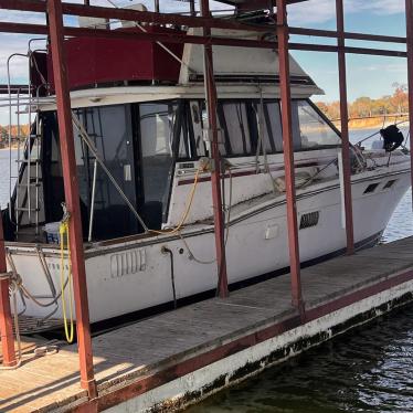 1978 Trojan 32ft boat