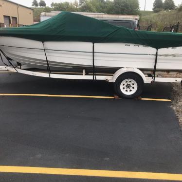 2000 Bayliner 21ft boat