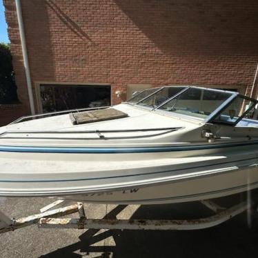 1987 Sea Ray 18ft boat