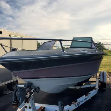 1987 Chaparral 19ft boat