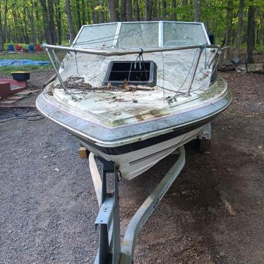 1986 Bayliner 21ft boat