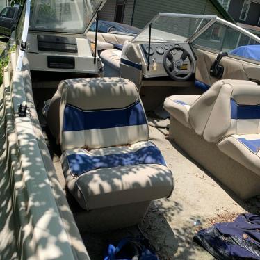 1995 Bayliner 18ft boat