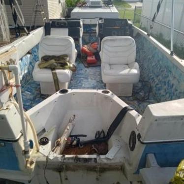 1988 Bayliner 16ft boat