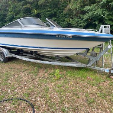 1988 Sea Ray 23ft boat