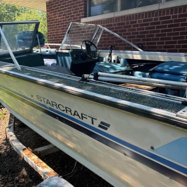 1984 Starcraft 18ft boat