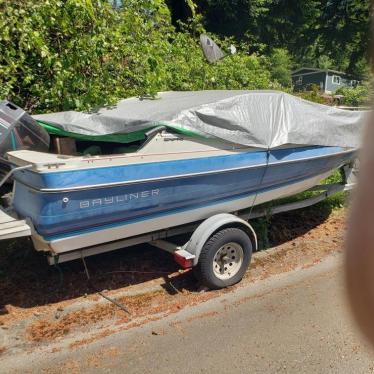 1988 Bayliner 18ft boat