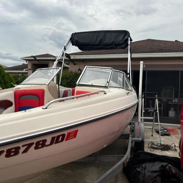 1997 Stingray 18ft boat