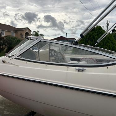 1997 Stingray 18ft boat