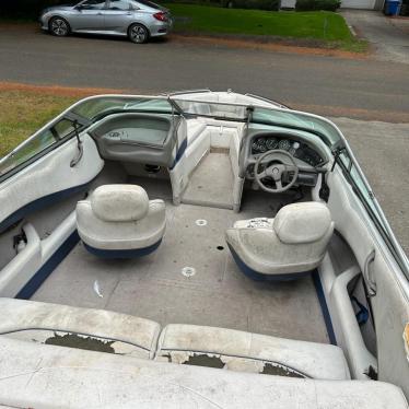 1999 Crownline 20ft boat