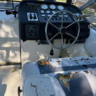 1991 Thompson 27ft boat