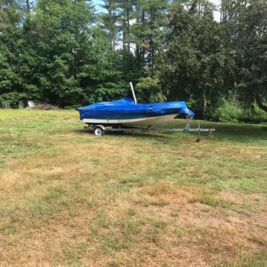 1994 Boston Whaler 15ft boat