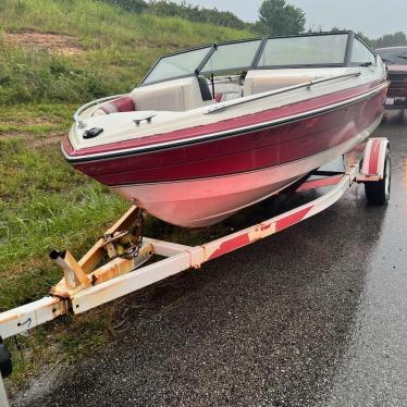 1990 Wellcraft 17ft boat