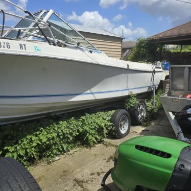 1978 Mercruiser 24ft boat