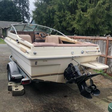 1984 Sea Ray 19ft boat