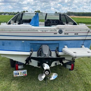 1988 Bayliner 2.3l