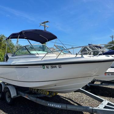 2005 Boston Whaler