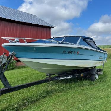 1984 Rinker 18ft boat