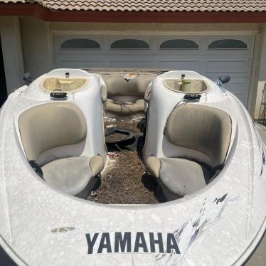 1999 Yamaha 19ft boat