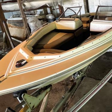 1997 Bayliner 1950 capri classic