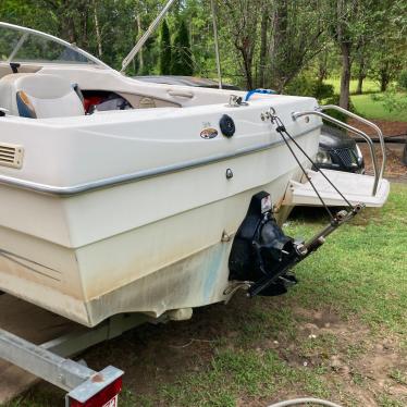 2002 Bayliner 1950cl