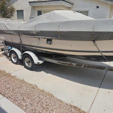 1986 Century 21ft boat