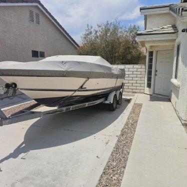 1986 Century 21ft boat