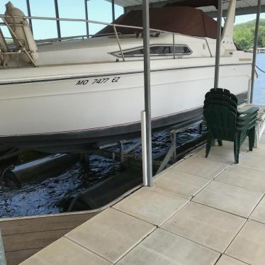 1990 Sea Ray 27ft boat