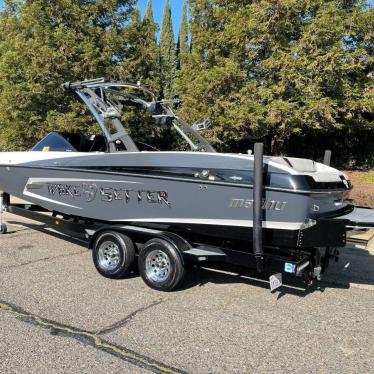 2013 Malibu wakesetter 24 mxz