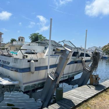 1986 Bayliner 24ft boat