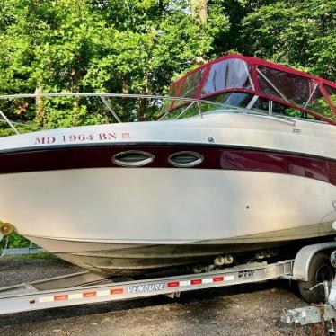 2001 Crownline 242cr