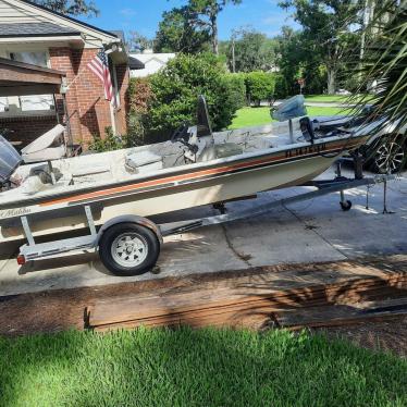 1982 Malibu 16ft boat