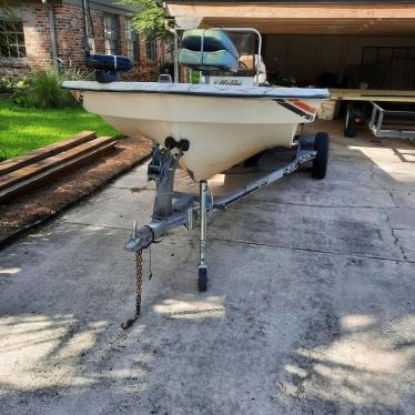 1982 Malibu 16ft boat