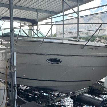 2002 Rinker 310 fiesta vee