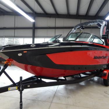 2022 Mastercraft xt24