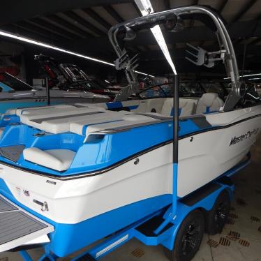 2023 Mastercraft xt23